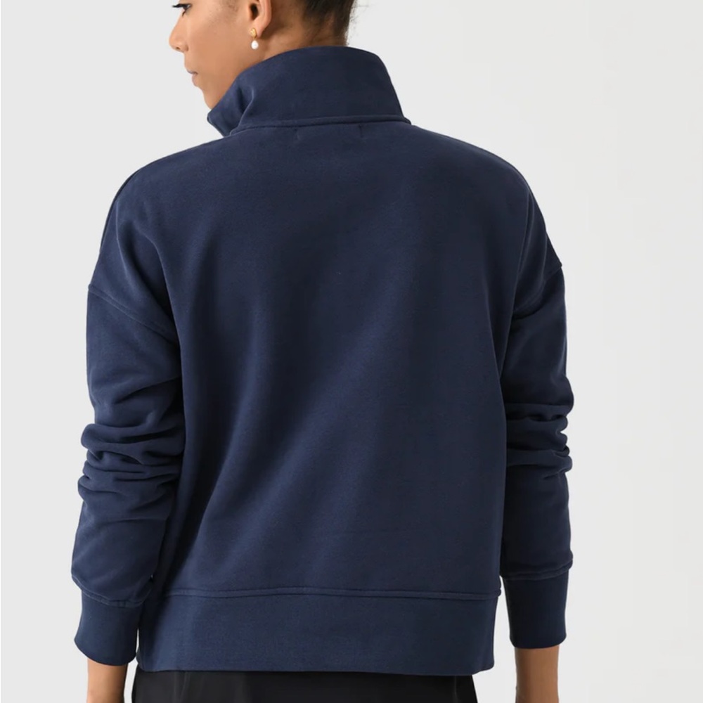 Cozy French terry half zip women’s pullover. New, never worn. - Picture 4 of 4